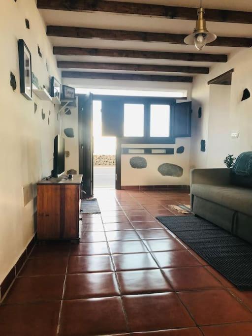 Coqueto Apartamento En El Cuchillo Tinajo Eksteriør billede