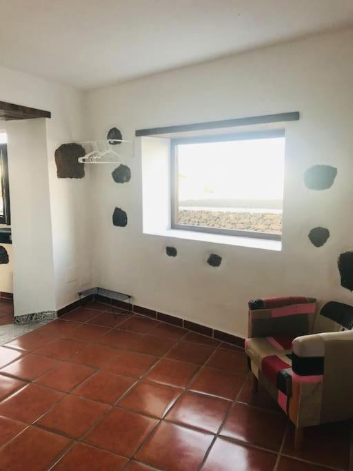 Coqueto Apartamento En El Cuchillo Tinajo Eksteriør billede