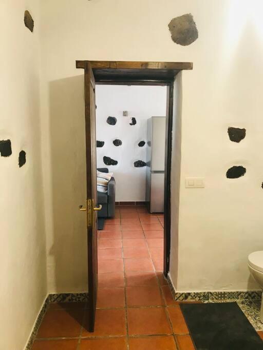 Coqueto Apartamento En El Cuchillo Tinajo Eksteriør billede